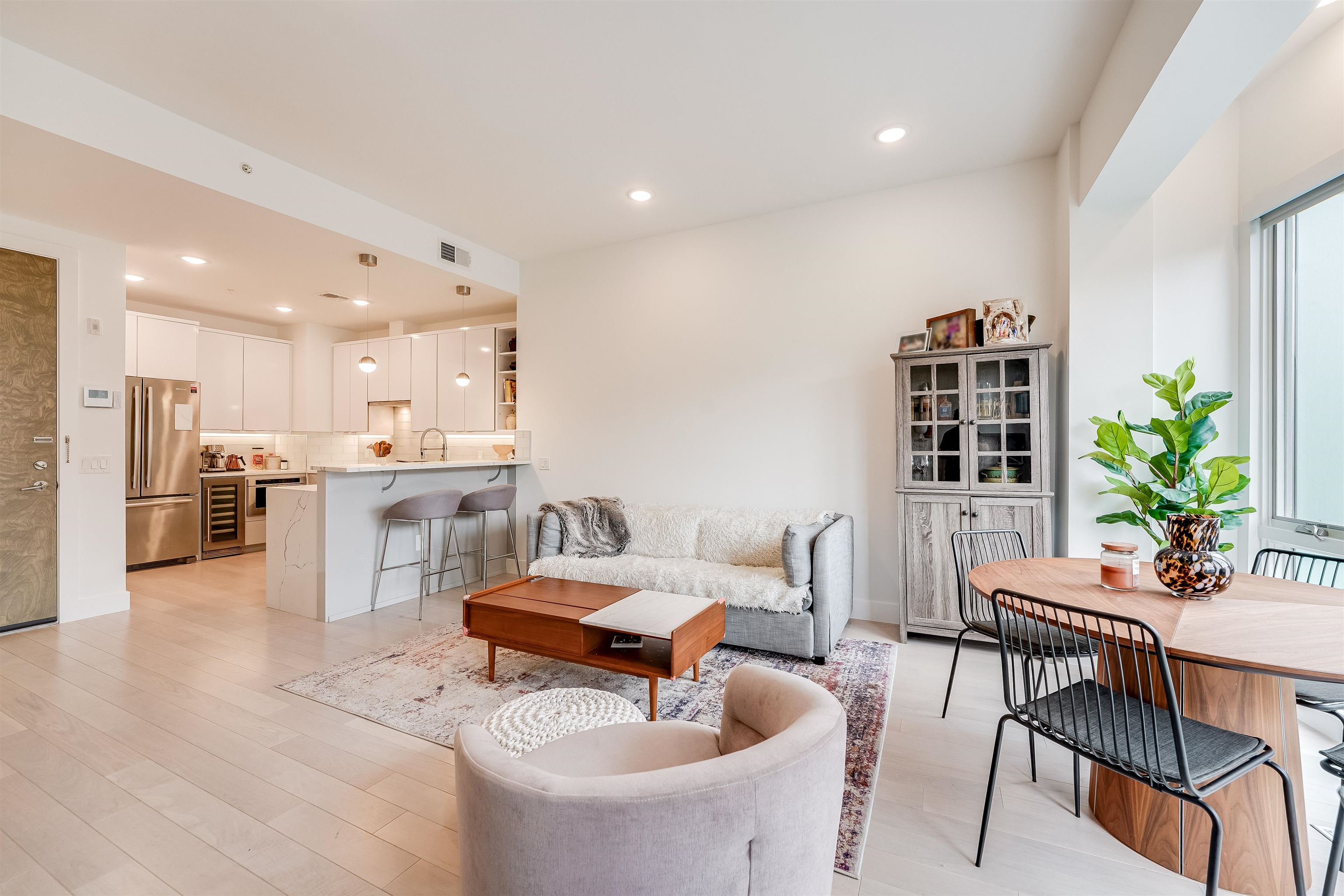 332 Newark Ave #2D, Jersey City, New Jersey image 11
