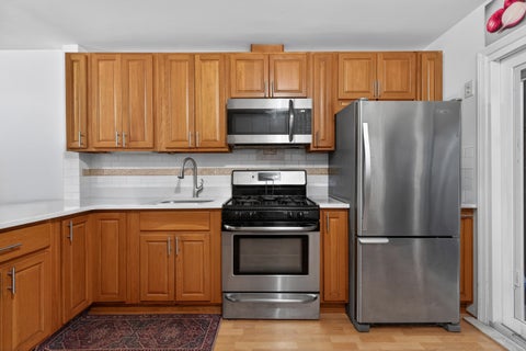 Homes For Rent - 34 Linden Ave<br/> Jersey City, NJ 07305