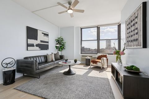 102 CHRISTOPHER COLUMBUS DR 904 Jersey City NJ 07302