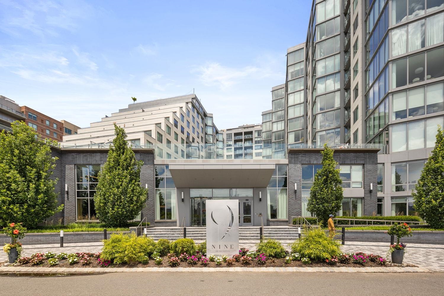9 Avenue At Port Imperial #3316, West New York, New Jersey image 31