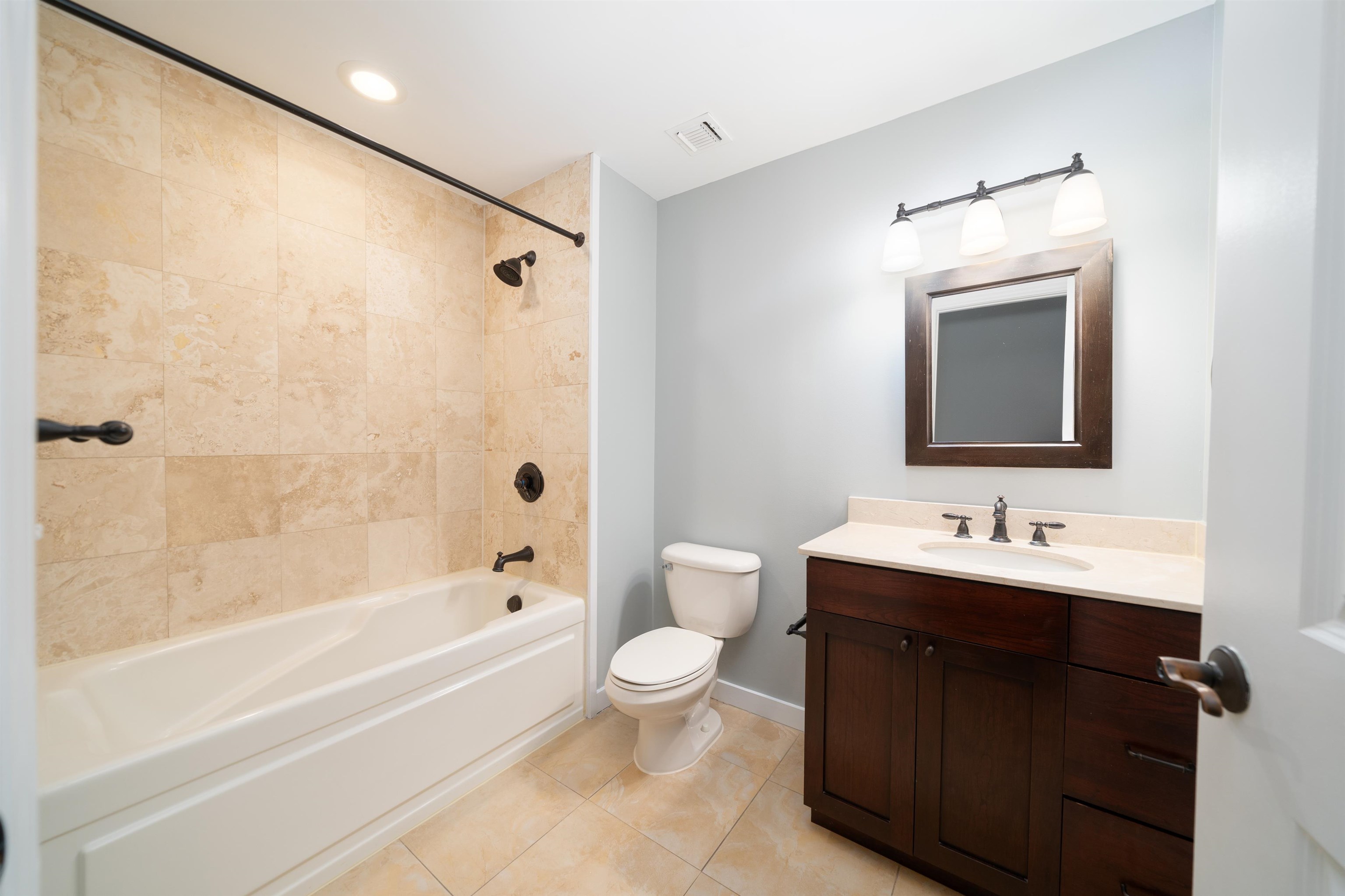 100 Paterson Plank Rd #523, Jersey City, New Jersey image 15