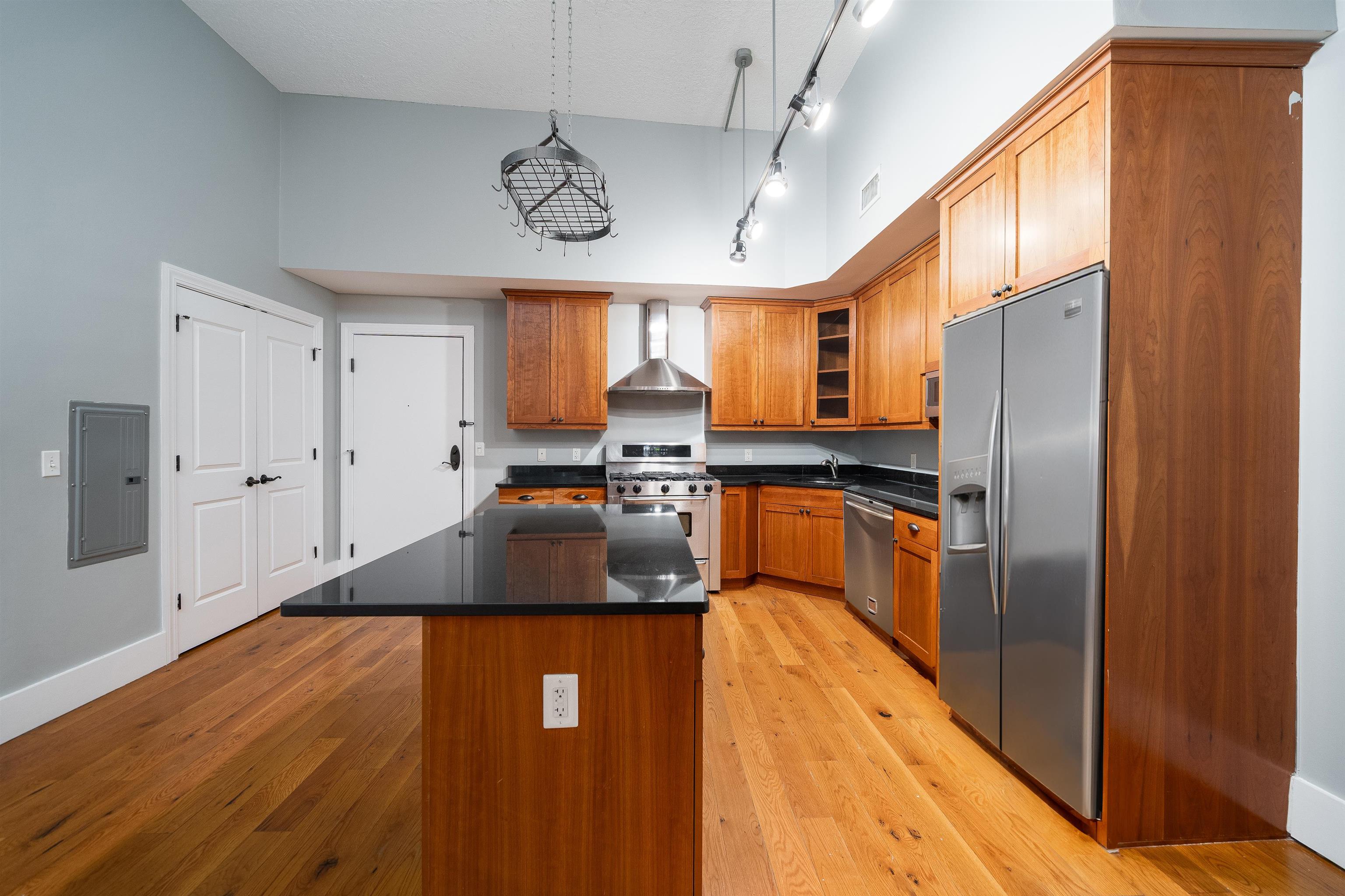 100 Paterson Plank Rd #523, Jersey City, New Jersey image 5