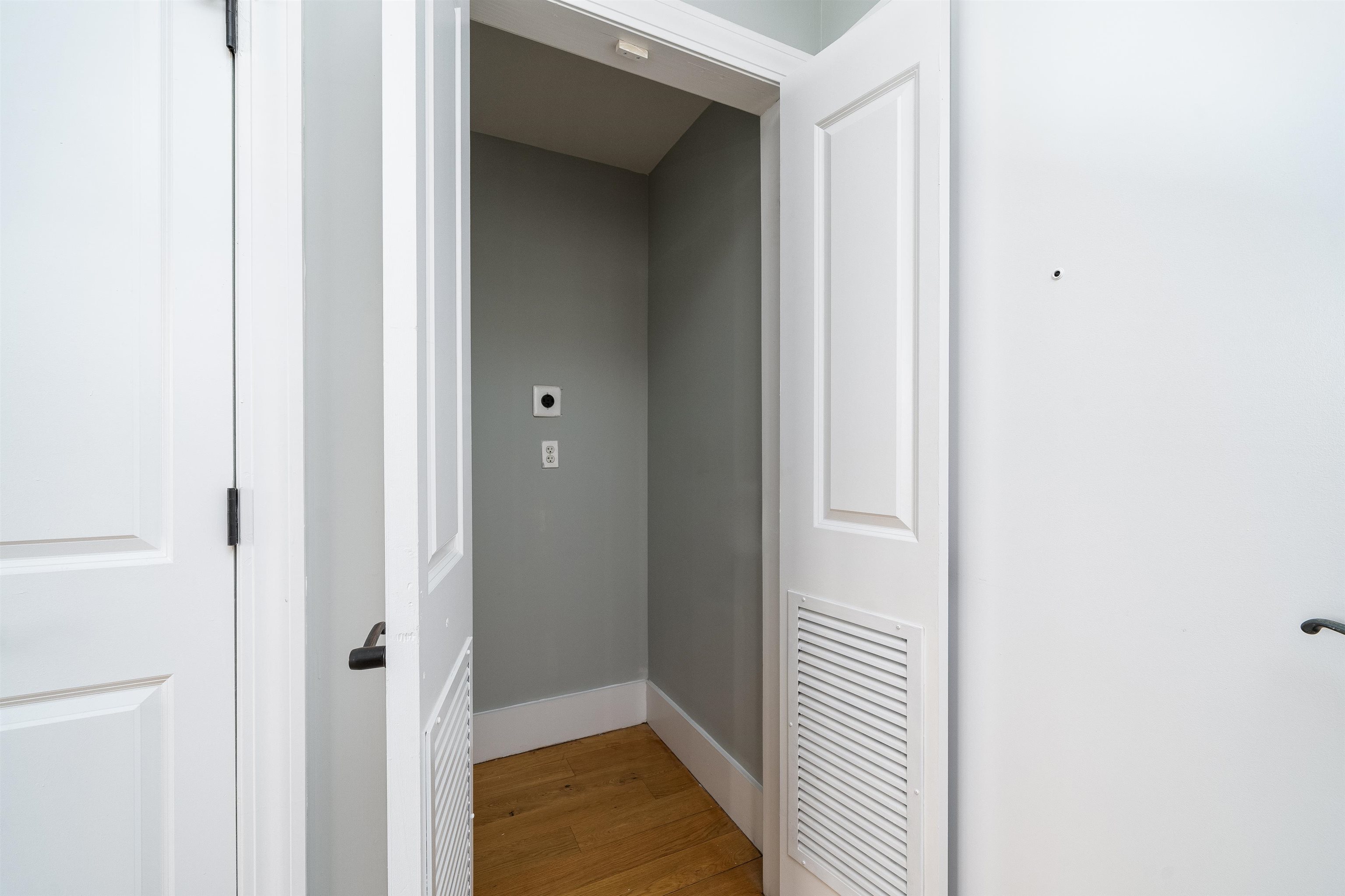 100 Paterson Plank Rd #523, Jersey City, New Jersey image 23