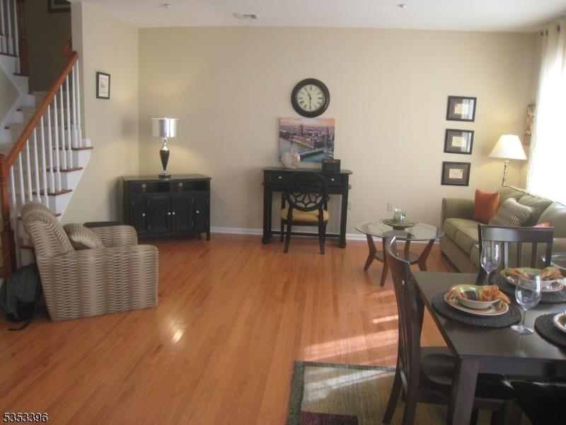 25 Duncan Ave #210, Jersey City, New Jersey image 7