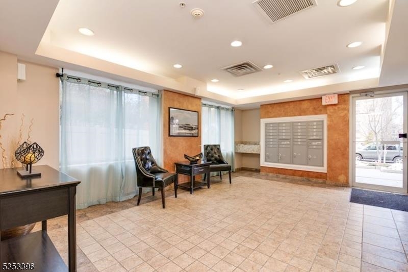 25 Duncan Ave #210, Jersey City, New Jersey image 2