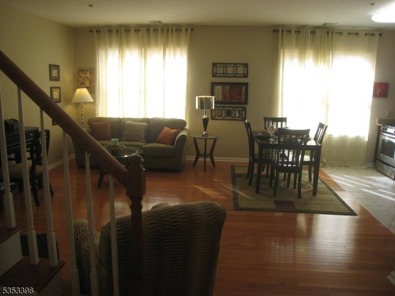 25 Duncan Ave #210, Jersey City, New Jersey image 8