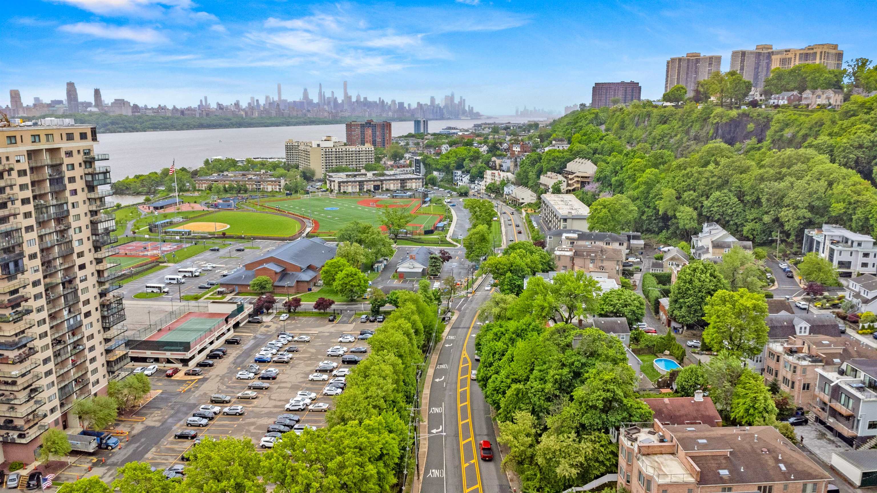 1208 River Rd, Edgewater, New Jersey image 22