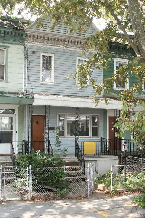 Homes For Sale - 15 Williams Ave<br/> Jersey City, NJ 07304