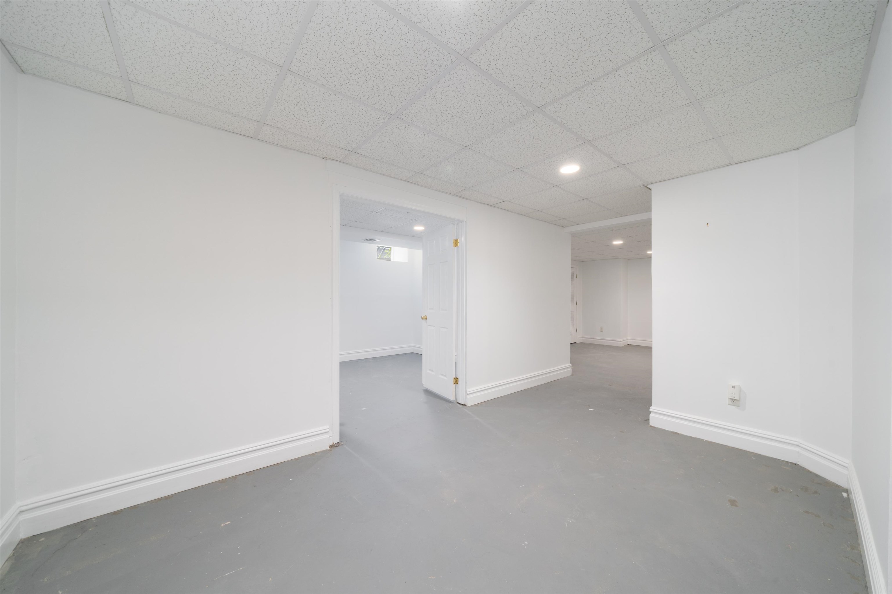 57 Terrace Ave, West Orange, New Jersey image 32