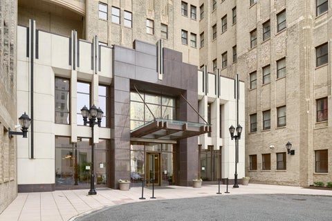 Condo For Sale - 4 Beacon Way #211<br/> Hudson County, Jersey City, NJ 07304