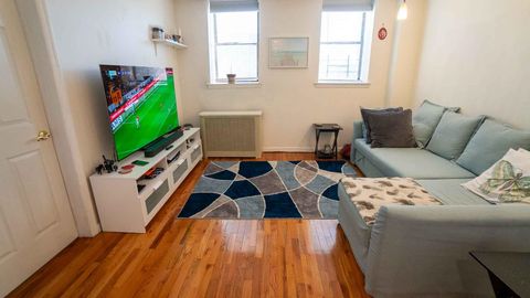 Featured picture for the property 240004490