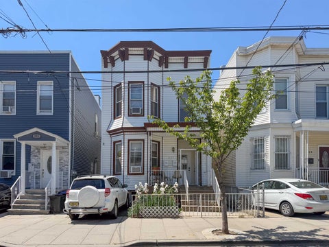 Multifamily For Sale - 227 46th St<br/> Union City, NJ 07087