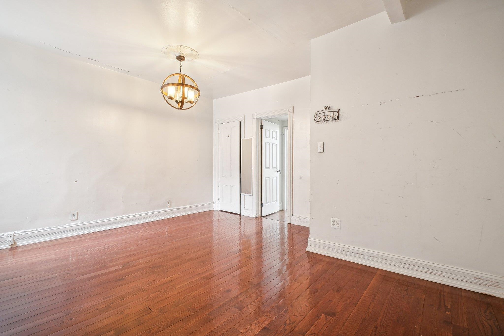 94 Linden Ave, Jersey City, New Jersey image 16
