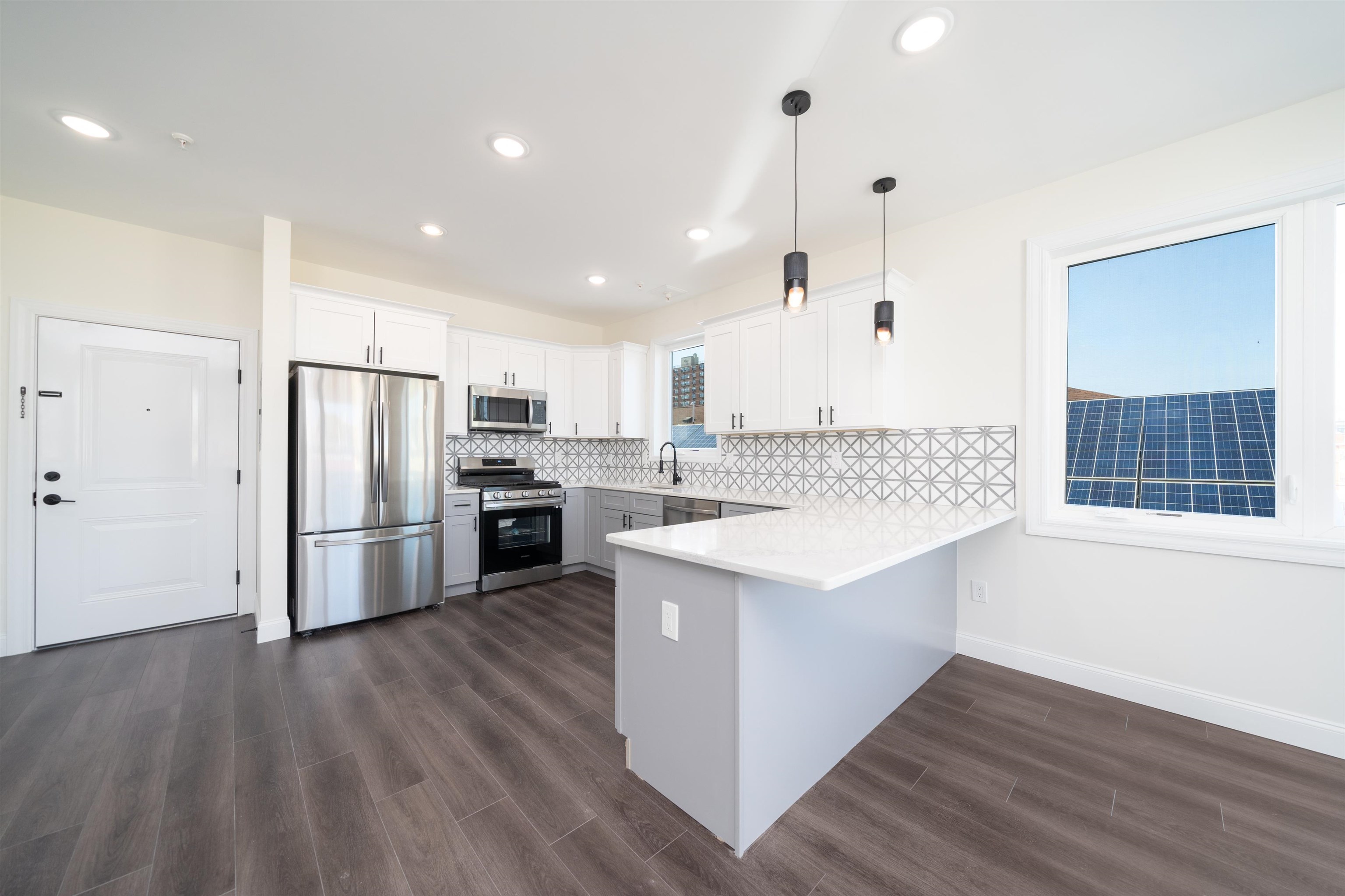 517 7th St #3C, Union City, New Jersey image 7