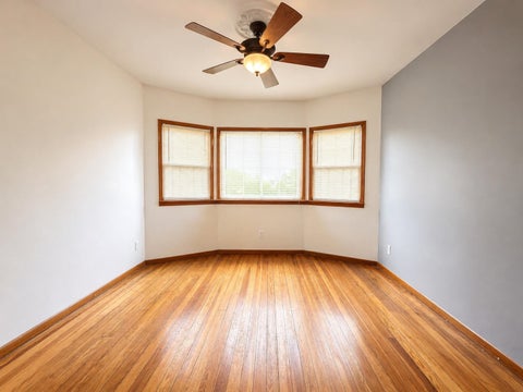 Homes For Rent - 38 West 53rd St #1<br/> Bayonne, NJ 07002
