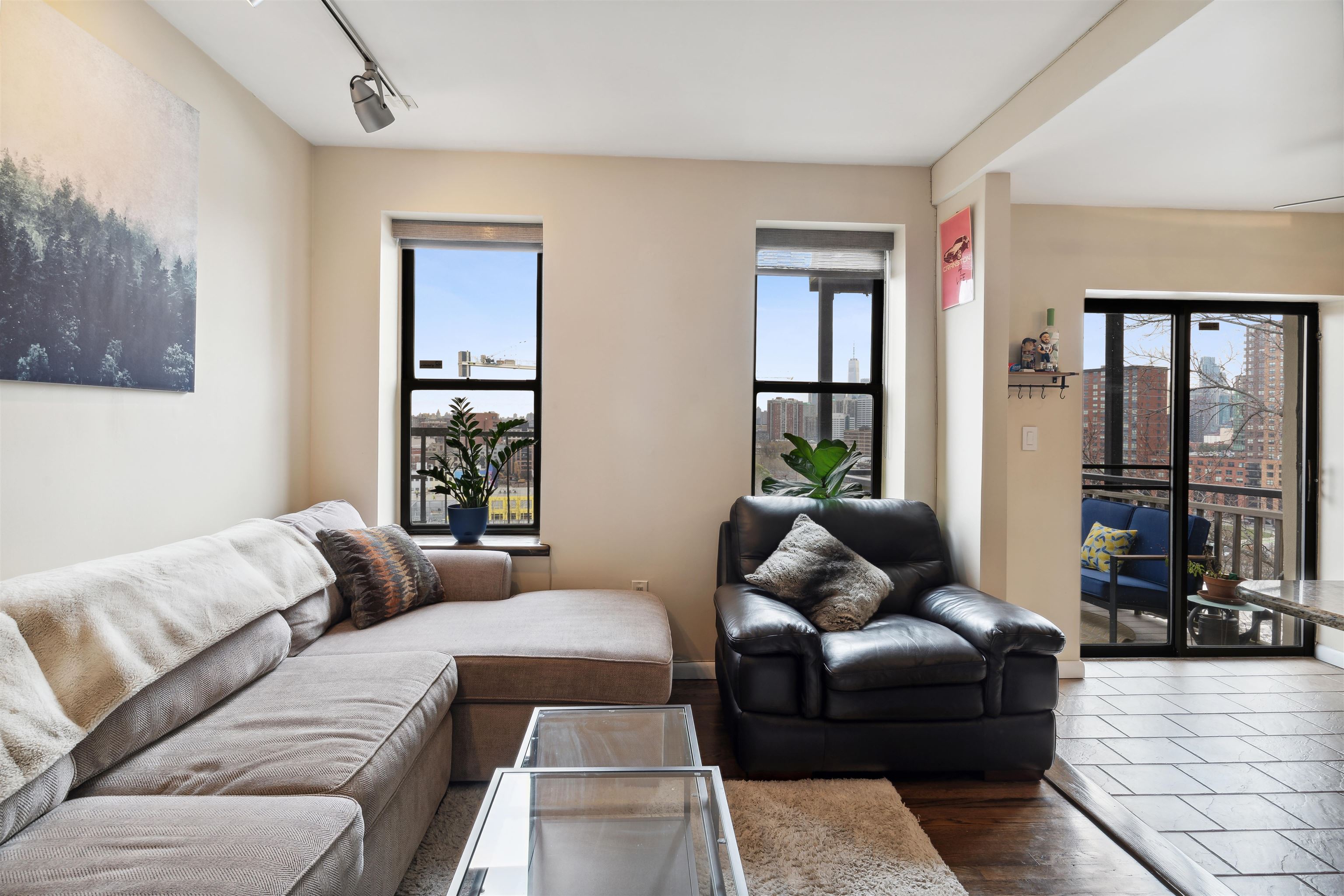 102 Ogden Ave #304, Jersey City, New Jersey image 7