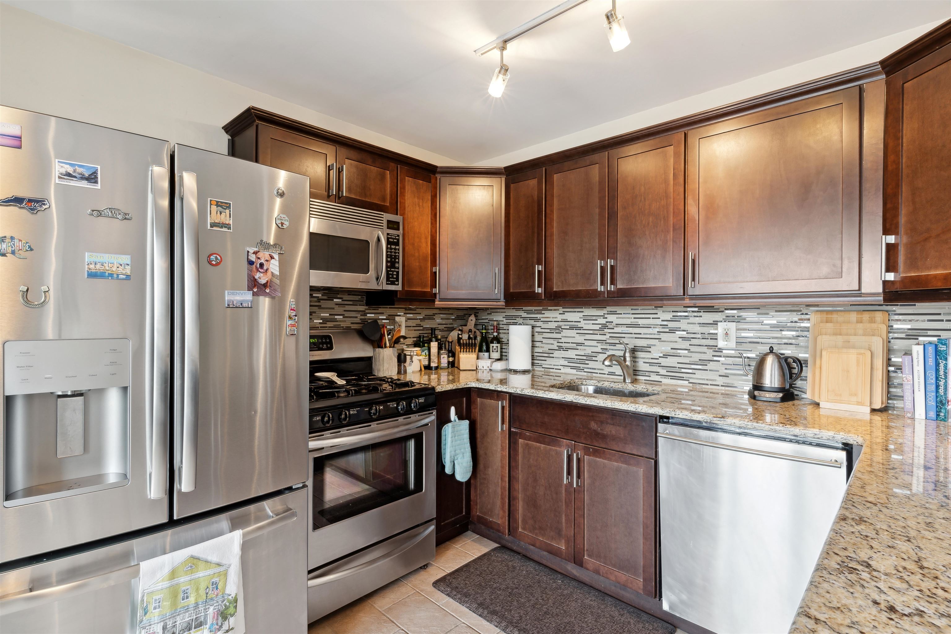 102 Ogden Ave #304, Jersey City, New Jersey image 4