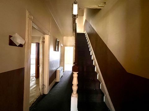 Multifamily For Sale - 262 Clerk St<br/> Jersey City, NJ 07304