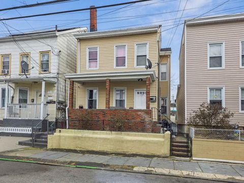 Multifamily For Sale - 115 Butler St<br/> Paterson, NJ 07524
