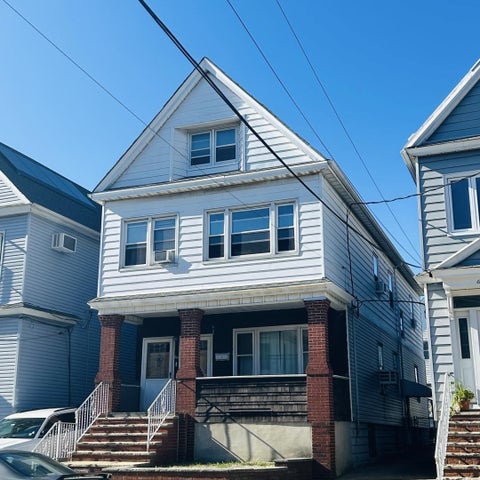 Multifamily For Sale - 160 West 9th St<br/> Bayonne, NJ 07002