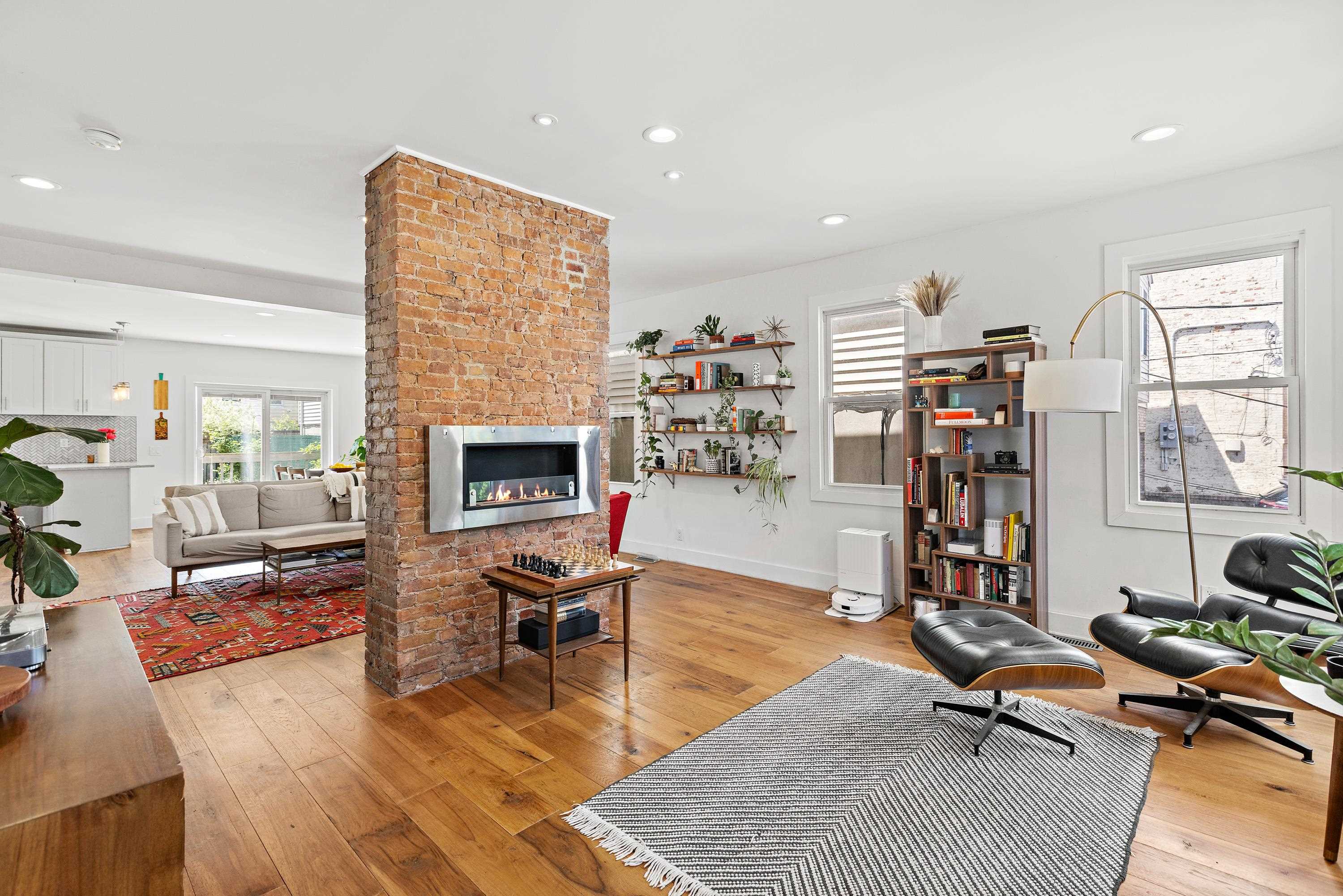 133 Congress St, Jersey City, New Jersey image 3