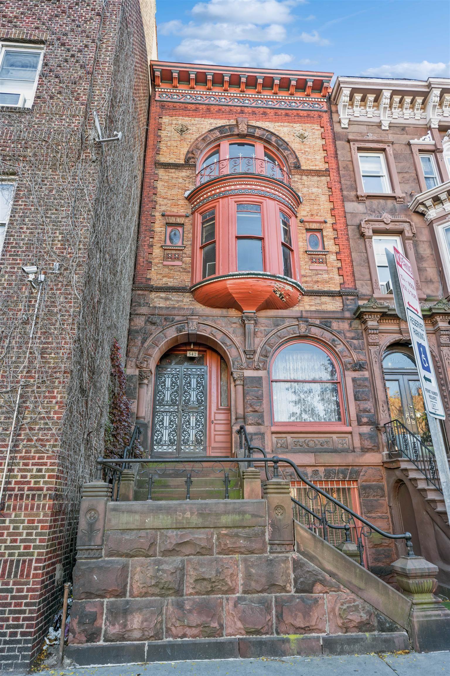 542 Bergen Ave, Jersey City, New Jersey image 49