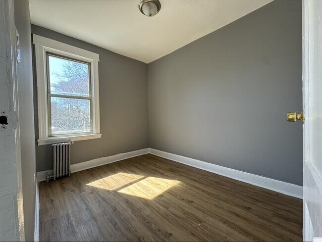 119 WOODLAWN AVE