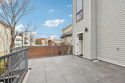 Condo For Sale - 1003 Summit Ave #2<br/> Hudson County, Jersey City, NJ 07307