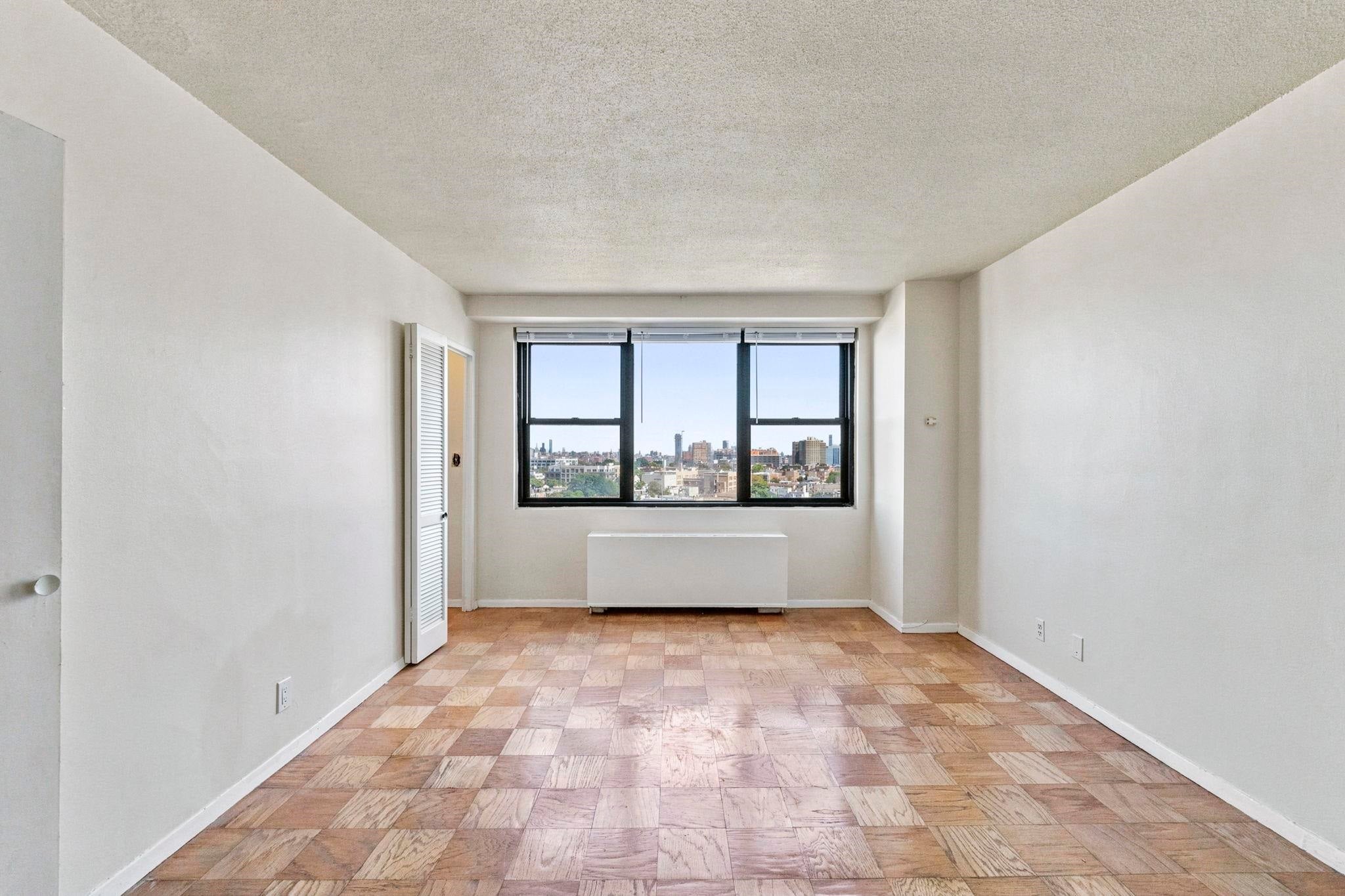 Search Homes 2 201 ST PAULS AVE 11B