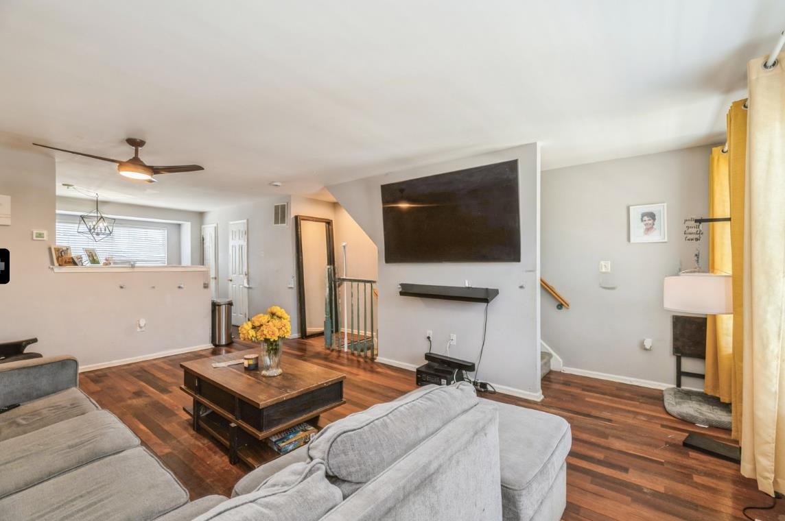 109 Giera Ct, SAYREVILLE, New Jersey image 3