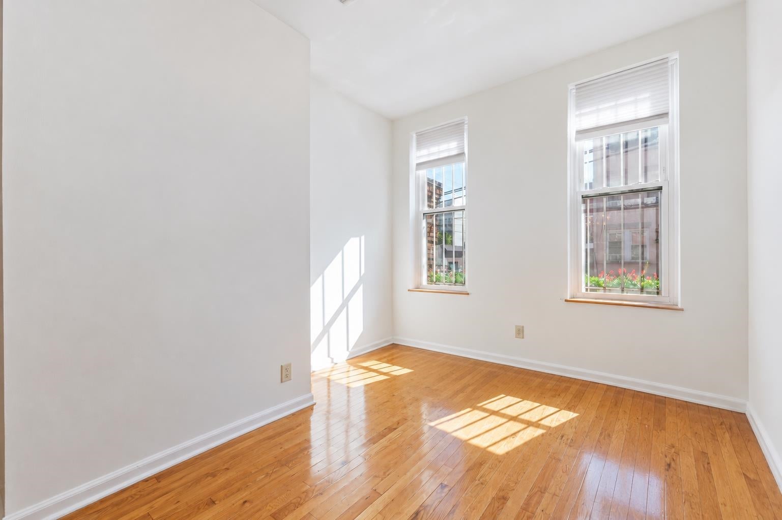 420 MONROE ST 1R