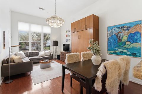 Condo For Sale - 15 Warren St #109<br/> Jersey City, NJ 07302