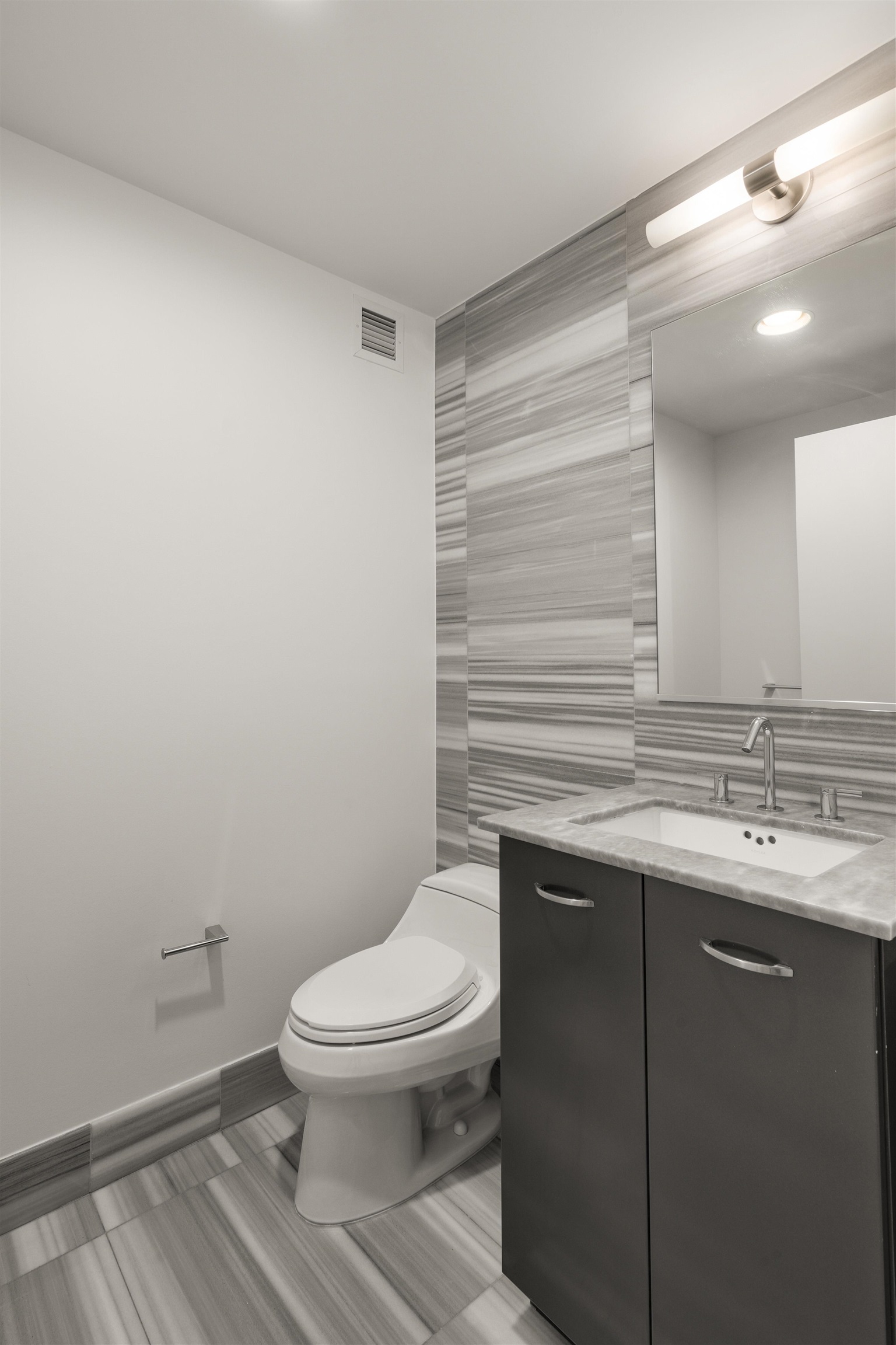 2 2nd St #2106, Jersey City, New Jersey image 8