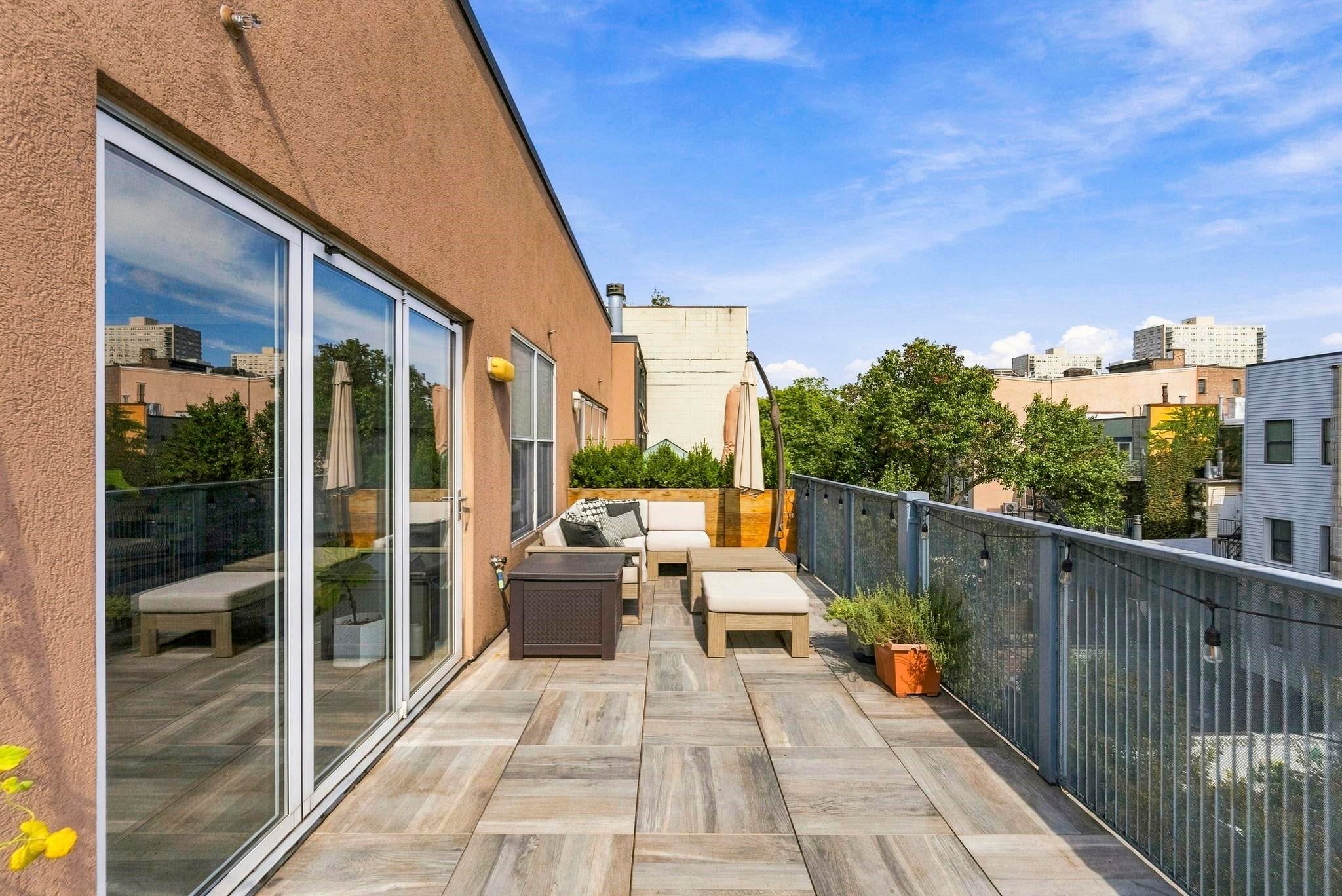 113-117 GARDEN ST PHB