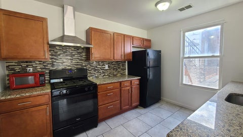 Homes For Rent - 3714 Kennedy Blvd #3<br/> Union City, NJ 07087