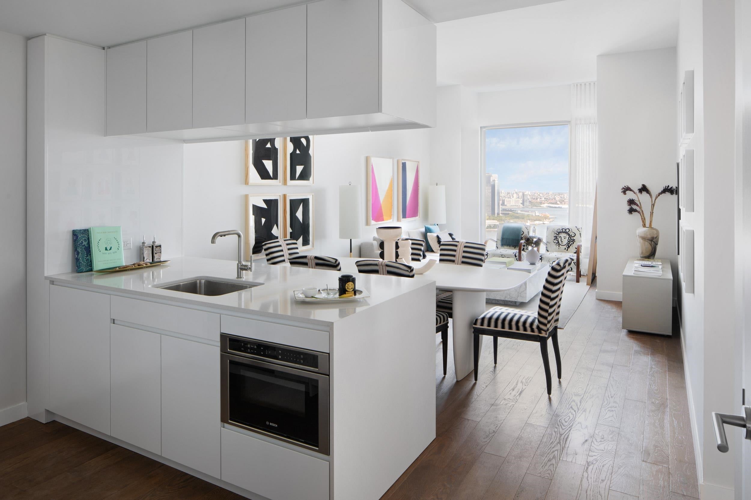 99 HUDSON ST 6802