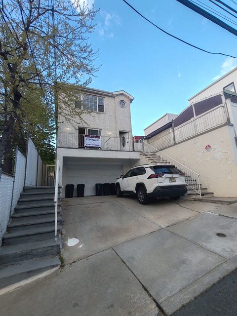 Multifamily For Sale - 1406 86th St<br/> North Bergen, NJ 07047