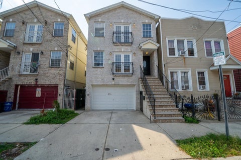 Condo For Rent - 271 Grant Ave #2<br/> Jersey City, NJ 07304