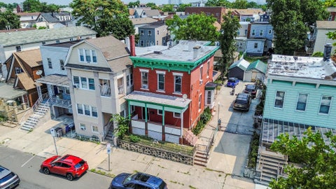 Homes For Sale - 206 Danforth Ave<br/> Jersey City, NJ 07305