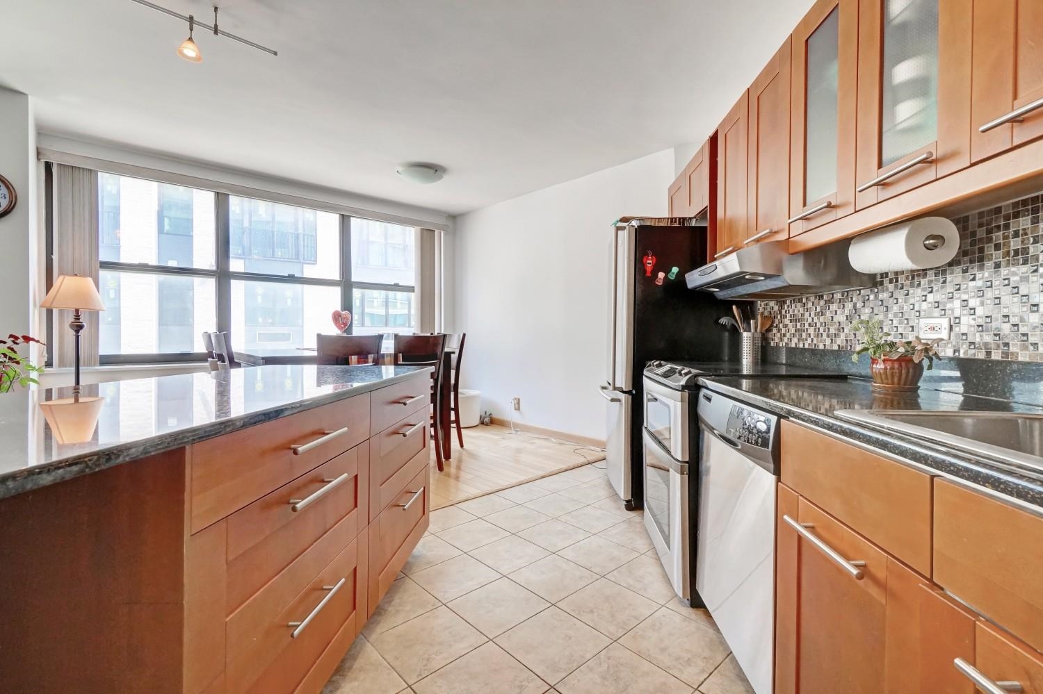 7004 Kennedy Blvd #2B, Guttenberg, New Jersey image 10