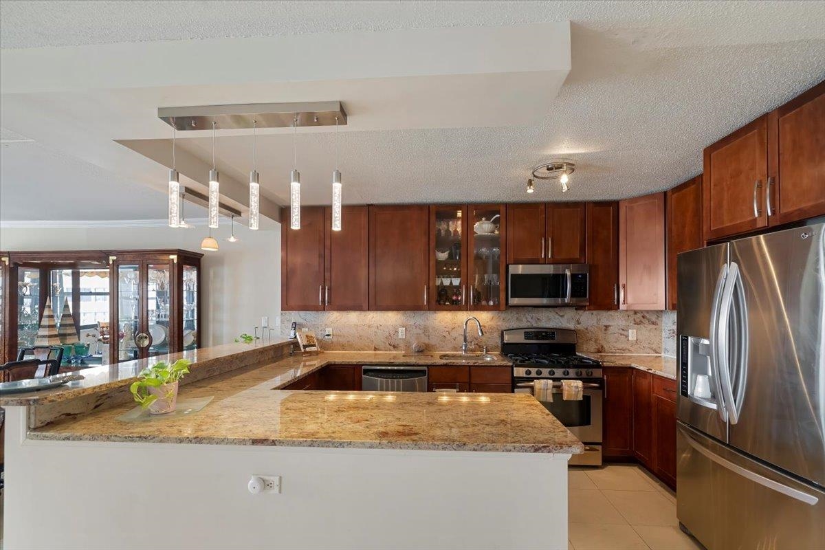 7000 Blvd East #40B, Guttenberg, New Jersey image 16