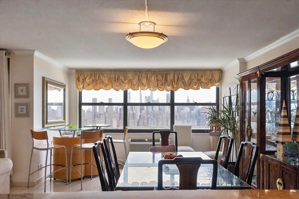 7000 Blvd East #40B, Guttenberg, New Jersey image 14