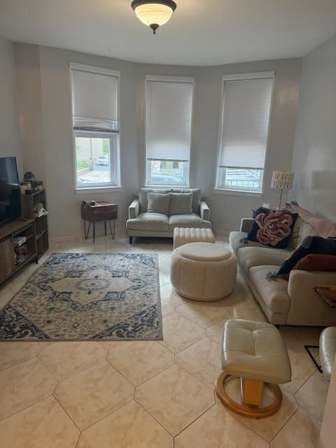 Homes For Rent - 437 Gregory Ave #1<br/> Weehawken, NJ 07086