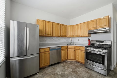 Apartment For Rent - 16 Vreeland Terrace #1<br/> Jersey City, NJ 07305