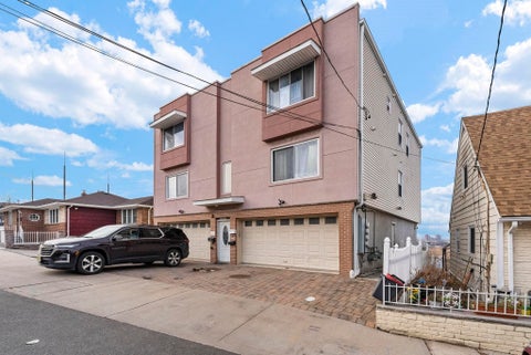Apartment For Rent - 2207 Grand Ave<br/> Hudson County, North Bergen, NJ 07047