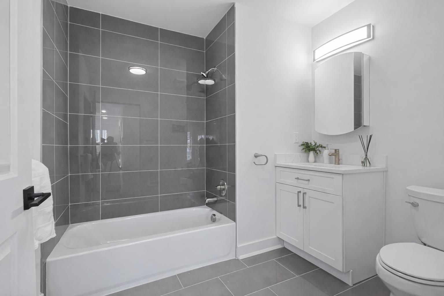 2601 JANE ST 301