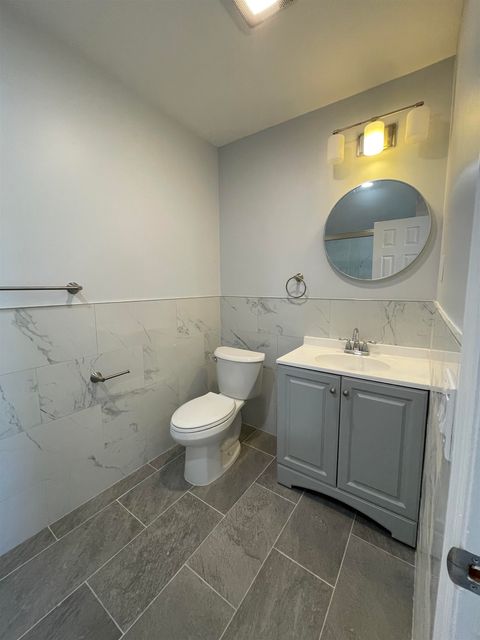 Homes For Rent - 68 Jefferson Ave<br/> Jersey City, NJ 07306