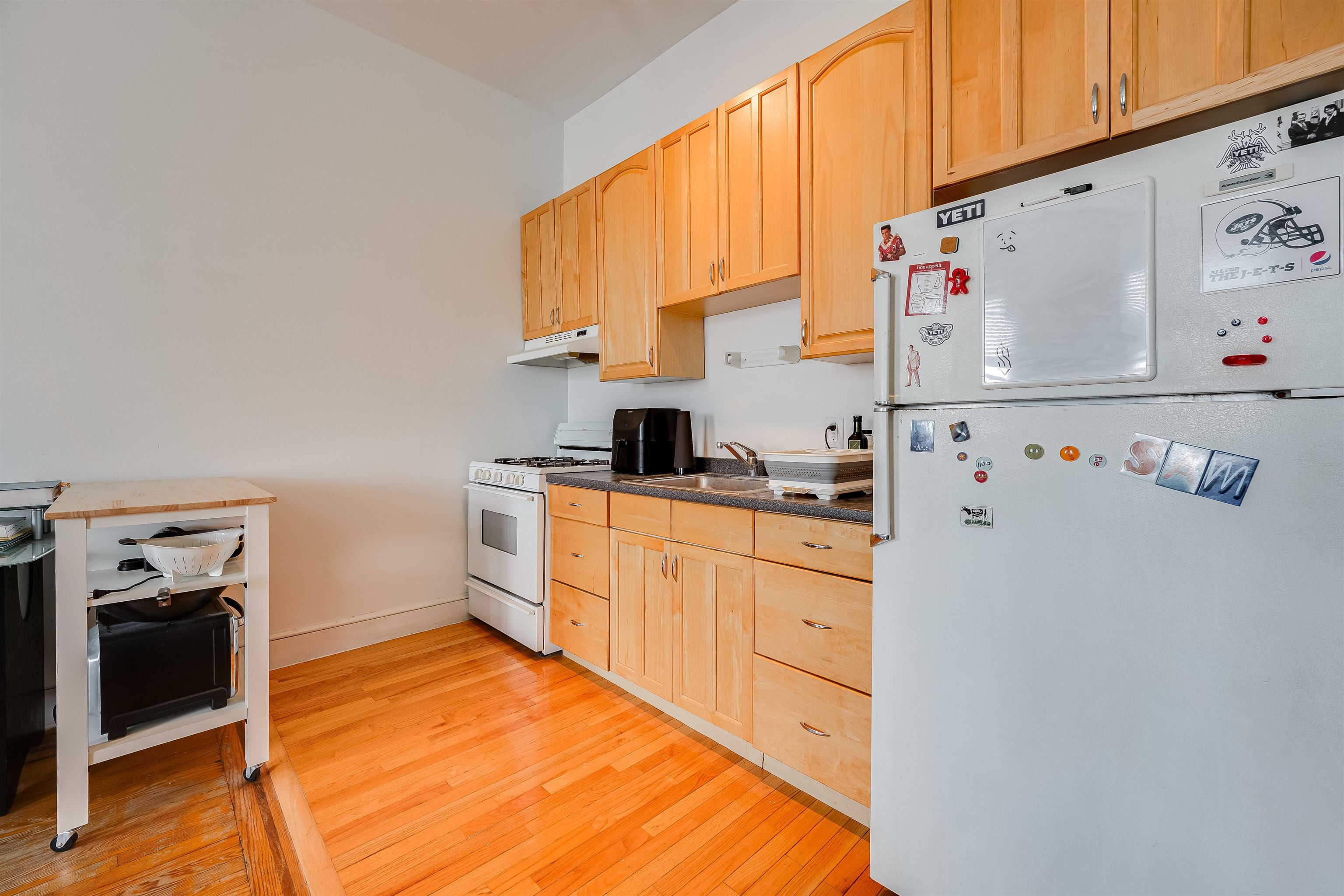 832 Washington St #4, Hoboken, New Jersey image 14