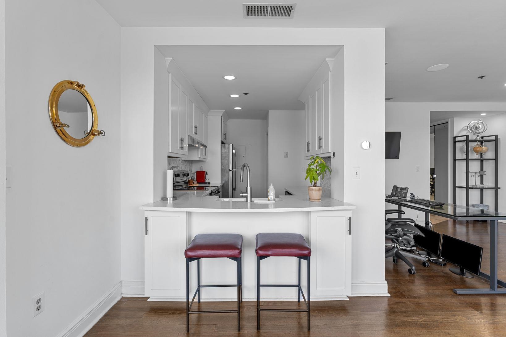 600 Harbor Blvd #903, Weehawken, New Jersey image 16