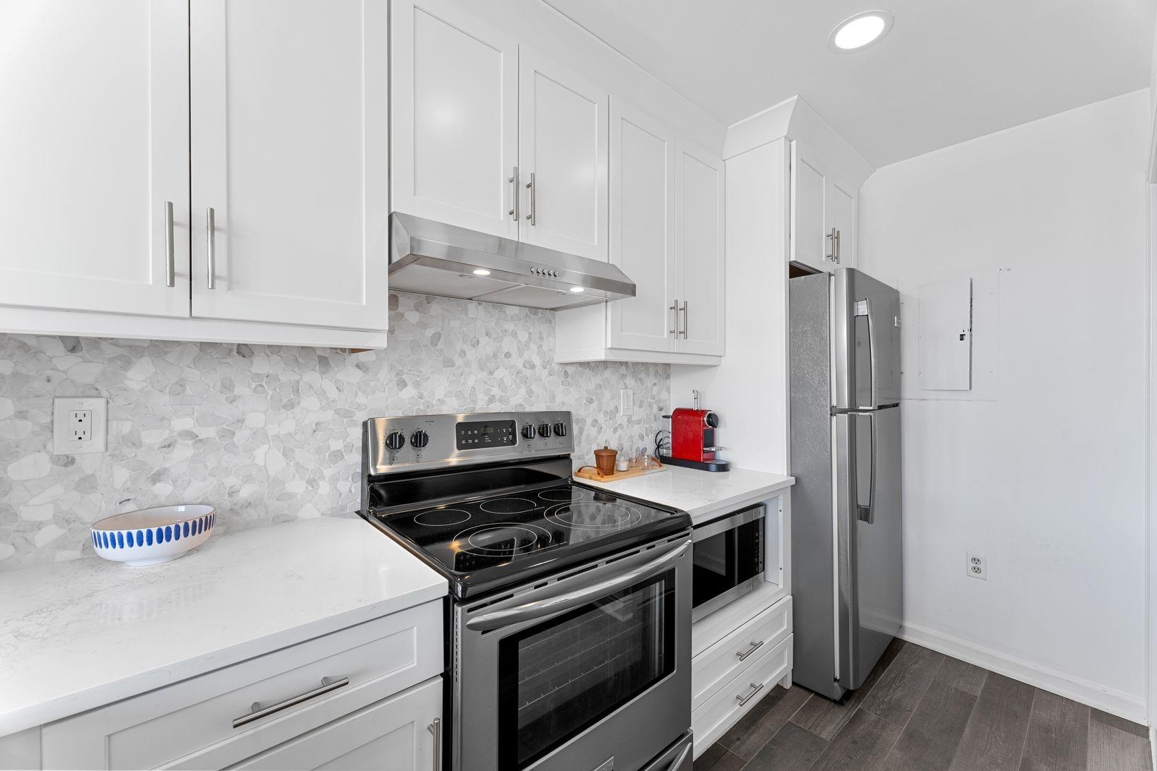 600 Harbor Blvd #903, Weehawken, New Jersey image 19